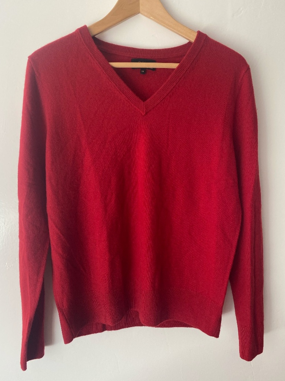 Quince 100% Mongolian Cashmere Varsity Red V-Neck Sweater Size M Women's Luxury